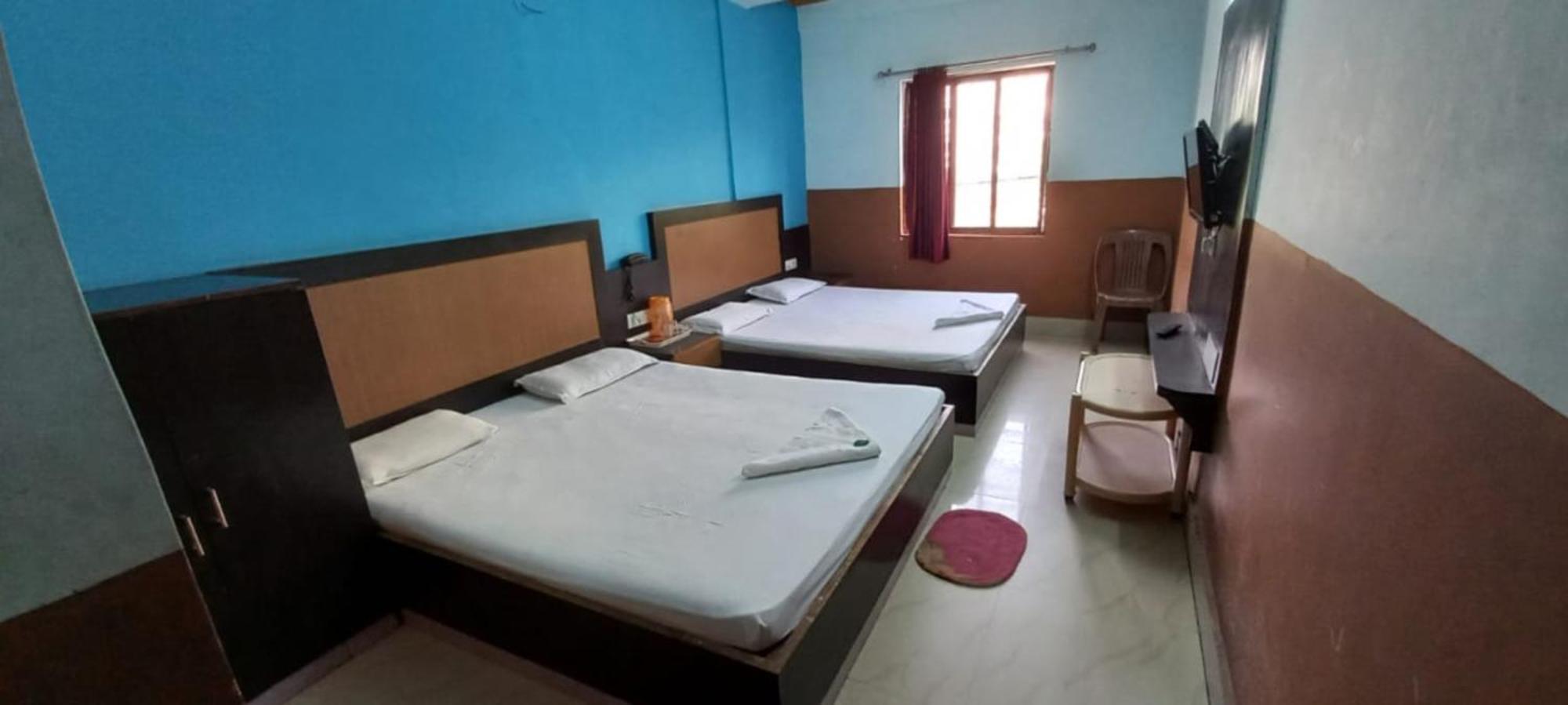 Hotel Samrat Palace Near Puri Sea Beach Best Choice Of Travellers By Morservices Exterior foto